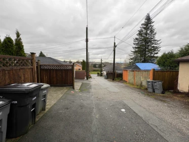 Laundry Room Photo of 3429 Dundas Street, Vancouver, BC
