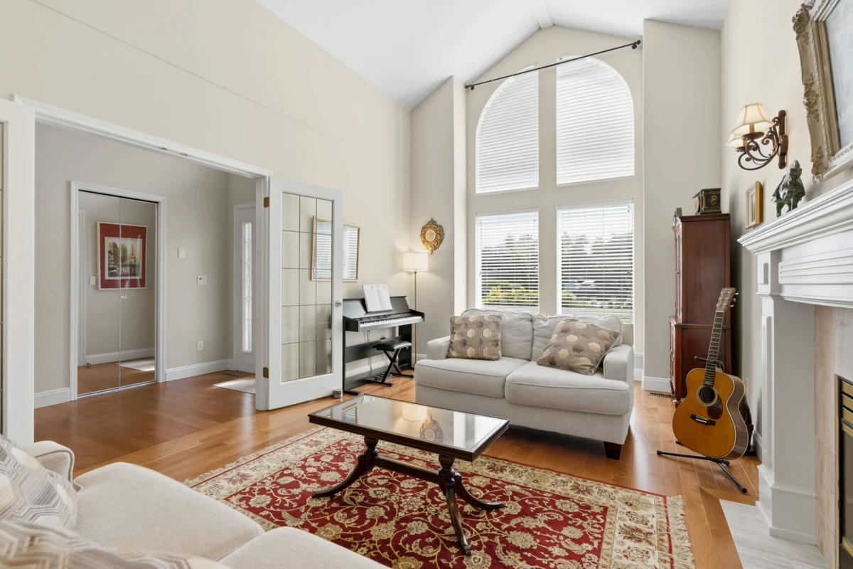 Family Room Photo of 17139 102a Avenue, Surrey, BC