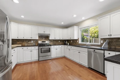 Primary Bedroom Photo of 17139 102a Avenue, Surrey, BC