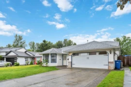 2717 Dehavilland Court, Abbotsford, BC
