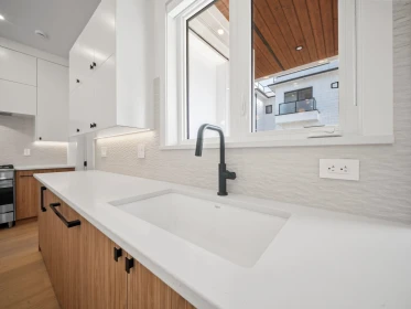 Primary Bedroom Photo of 1 3786 Peter Street, Burnaby, BC
