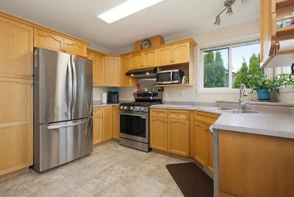Kitchen Photo of 46451 Ferguson Place, Chilliwack, BC