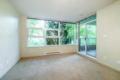 Breakfast Nook Photo of 210 9232 University Crescent, Burnaby, BC