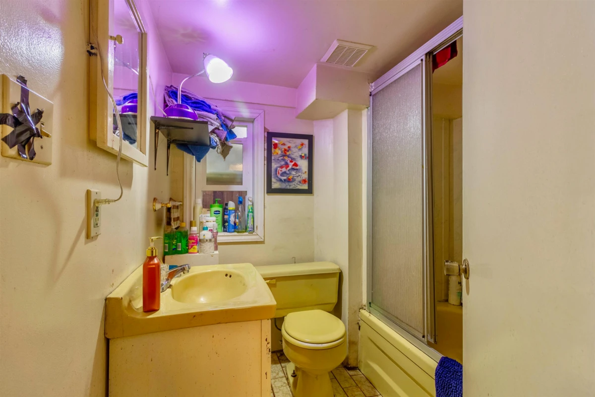 Dining Area Photo of 88 Fell Avenue, Burnaby, BC