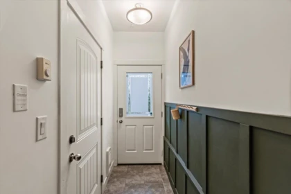 Laundry Room Photo of 2 47315 Sylvan Drive, Chilliwack, BC