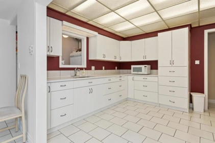 Walk-In Closet Photo of 100 Robertson Crescent, Hope, BC
