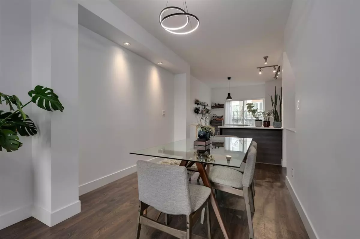Family Room Photo of 5 909 Clarke Road, Port Moody, BC