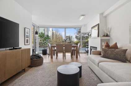 305 560 Cardero Street, Vancouver, BC, Vancouver — Apartment/Condo for sale