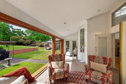 Hot Tub / Spa Photo of 15186 73b Avenue, Surrey, BC