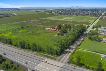 7064 Ladner Trunk Road, Delta, BC, Delta — Single Family Residence for sale