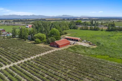 Office / Den Photo of 7064 Ladner Trunk Road, Delta, BC