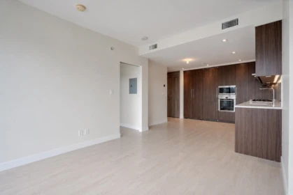 Kitchen Photo of 1708 4720 Lougheed Highway, Burnaby, BC