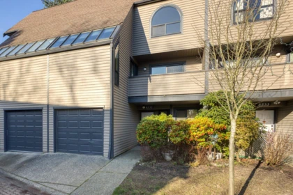8531 Timber Court, Burnaby, BC, Burnaby — Townhouse for sale