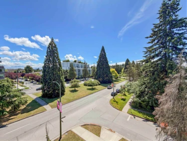 Hot Tub / Spa Photo of 402 4189 Cambie Street, Vancouver, BC