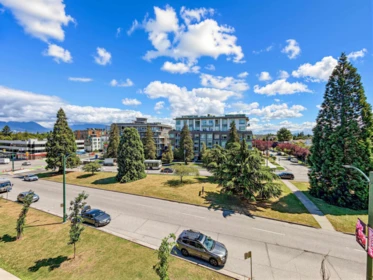 Swimming Pool Photo of 402 4189 Cambie Street, Vancouver, BC