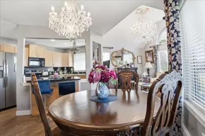 Breakfast Nook Photo of 316 32725 George Ferguson Way, Abbotsford, BC