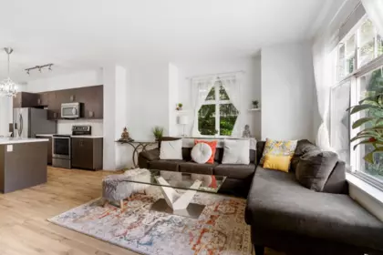 25 13886 62 Avenue, Surrey, BC, Surrey — Townhouse for sale