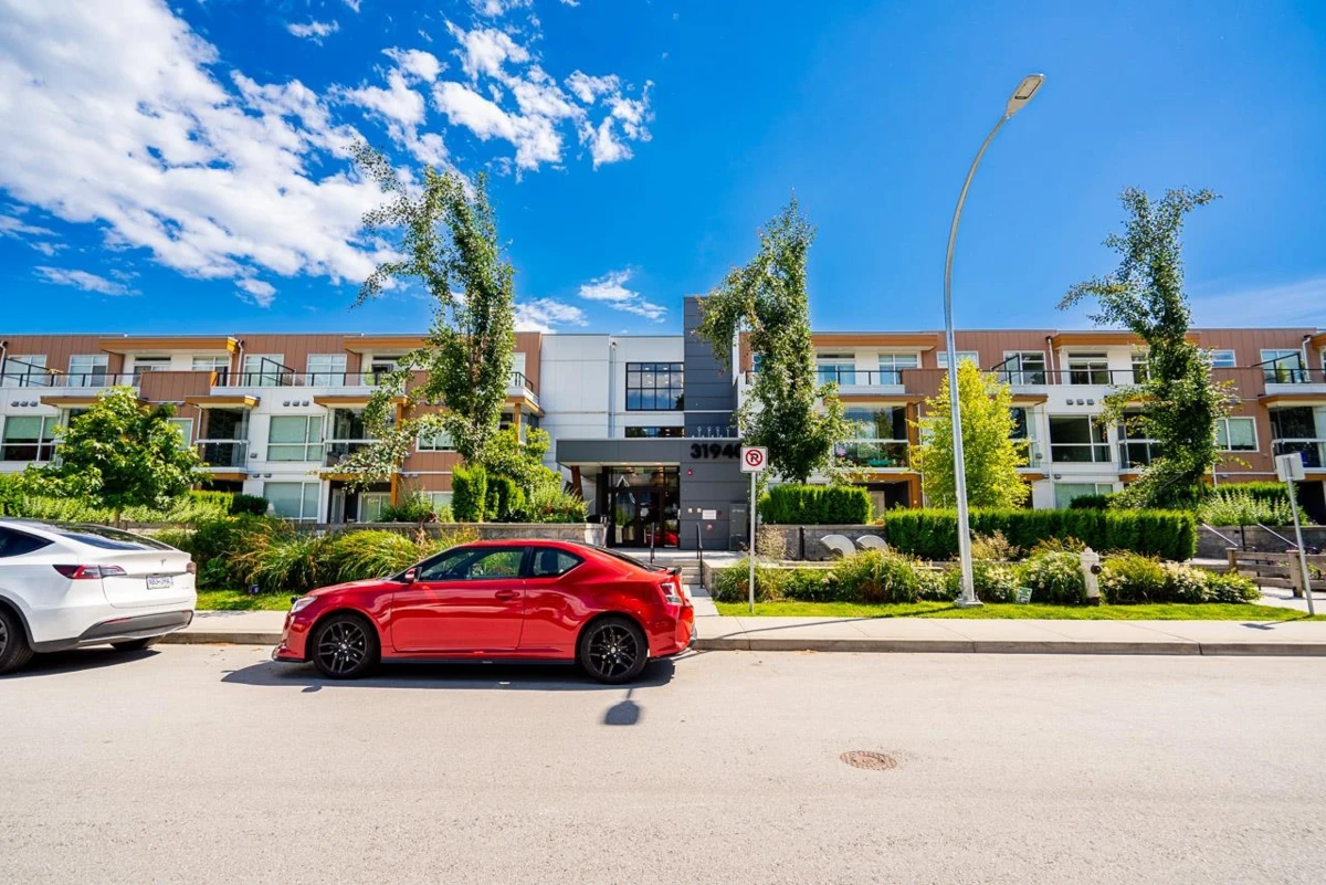 Exterior Rear Photo of 401 31940 Raven Avenue, Mission, BC