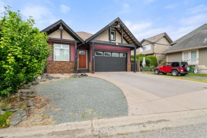 45419 Magdalena Place, Cultus Lake, BC, Cultus Lake — Single Family Residence for sale