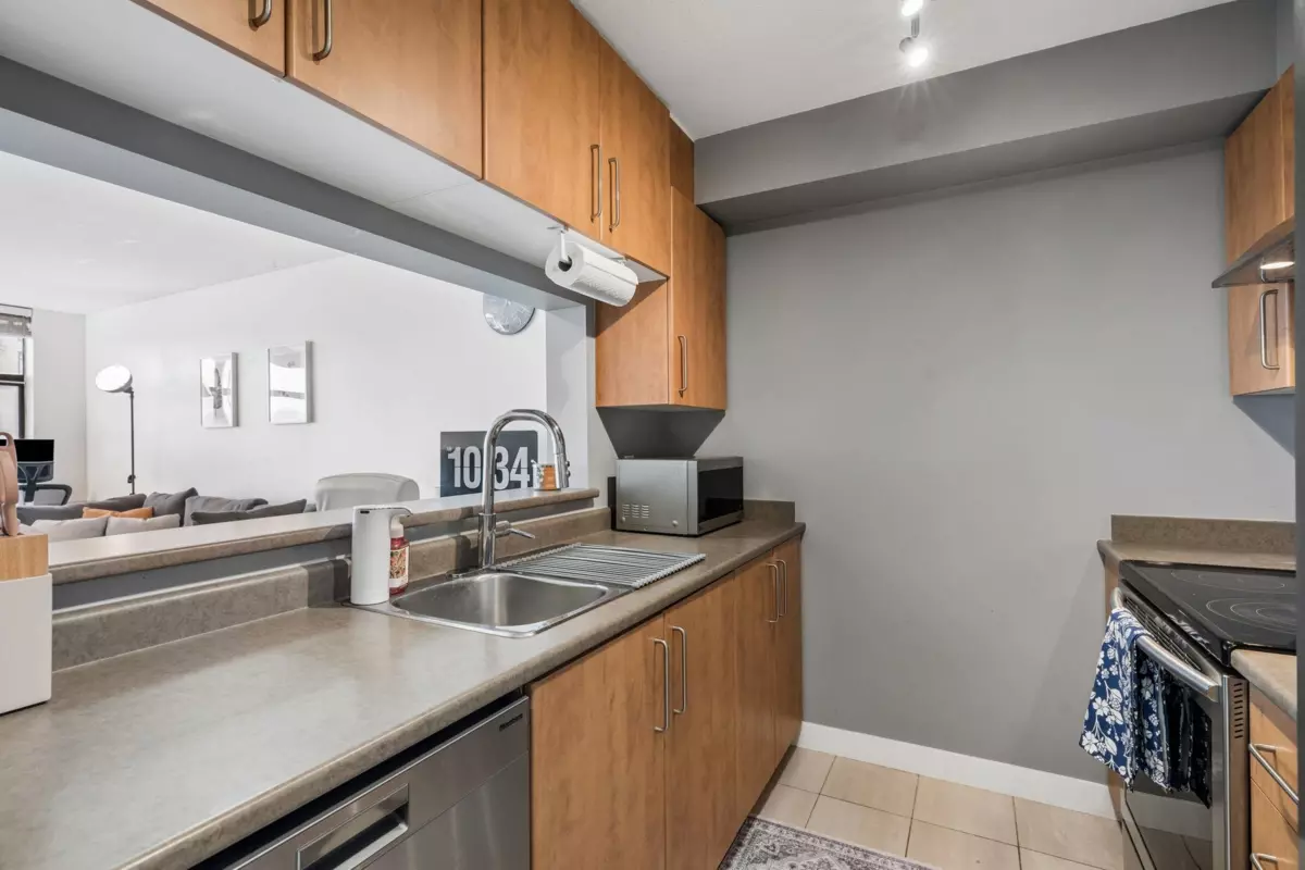 Family Room Photo of 1610 5380 Oben Street, Vancouver, BC