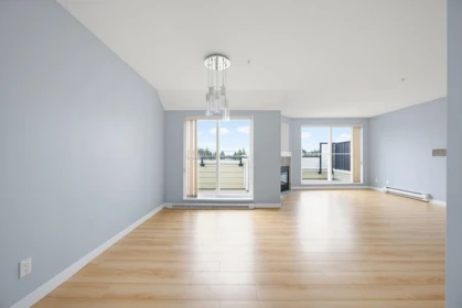 Mudroom Photo of PH4 1519 Grant Avenue, Port Coquitlam, BC