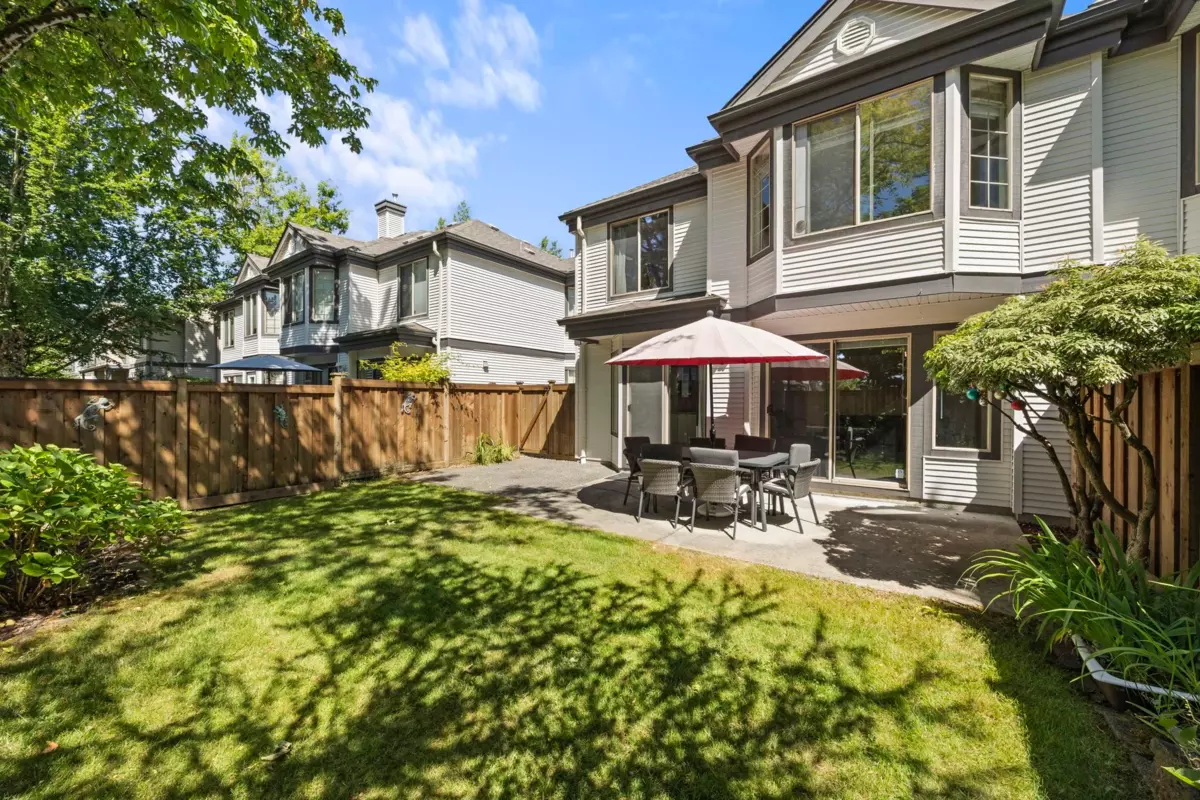 Living Room Photo of 30 15840 84 Avenue, Surrey, BC