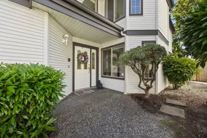 Outdoor Deck Photo of 30 15840 84 Avenue, Surrey, BC