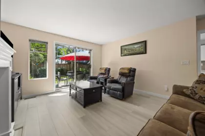 Walk-In Closet Photo of 30 15840 84 Avenue, Surrey, BC