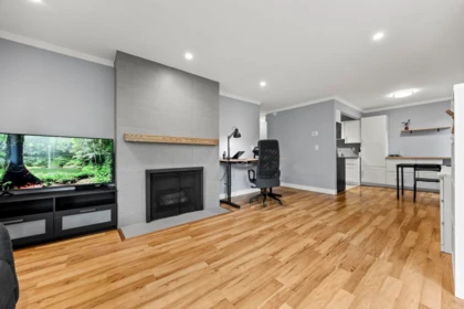 Primary Bedroom Photo of 204 330 Cedar Street, New Westminster, BC
