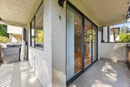 Walk-In Closet Photo of 204 330 Cedar Street, New Westminster, BC