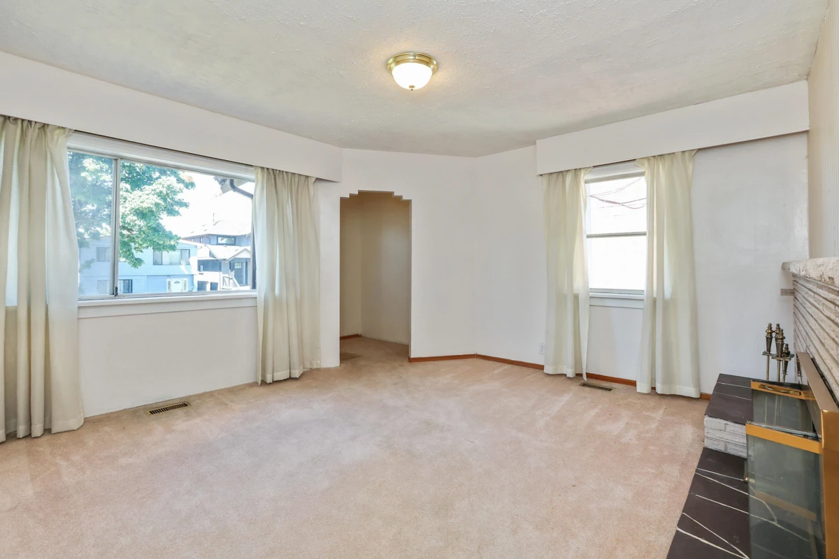Living Room Photo of 5322 Culloden Street, Vancouver, BC
