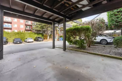 Outdoor Patio Photo of 21 7521 140 Street, Surrey, BC