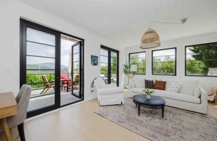 Breakfast Nook Photo of 679 Corlett Road, Gibsons, BC