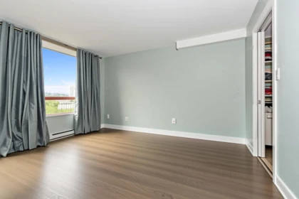 Basement Recreation Room Photo of 1104 38 Leopold Place, New Westminster, BC