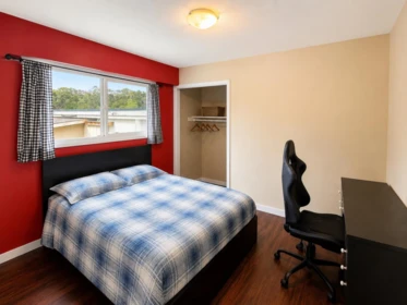 Primary Bedroom Photo of 9335 Woodbine Street, Chilliwack, BC