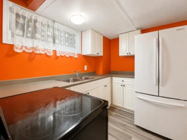 Walk-In Closet Photo of 9335 Woodbine Street, Chilliwack, BC