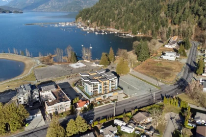 Community Amenities Photo (Clubhouse) of 307 470 Esplanade Avenue, Harrison Hot Springs, BC