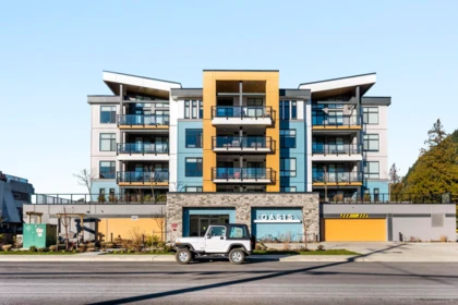 307 470 Esplanade Avenue, Harrison Hot Springs, BC, Harrison Hot Springs — Apartment/Condo for sale