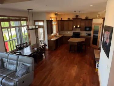 Kitchen Island Photo of 22856 137 Avenue, Maple Ridge, BC