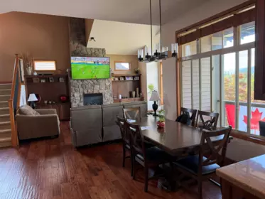Kitchen Photo of 22856 137 Avenue, Maple Ridge, BC