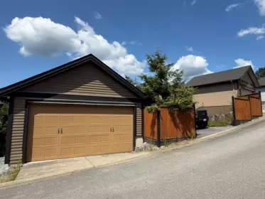Outdoor Deck Photo of 22856 137 Avenue, Maple Ridge, BC