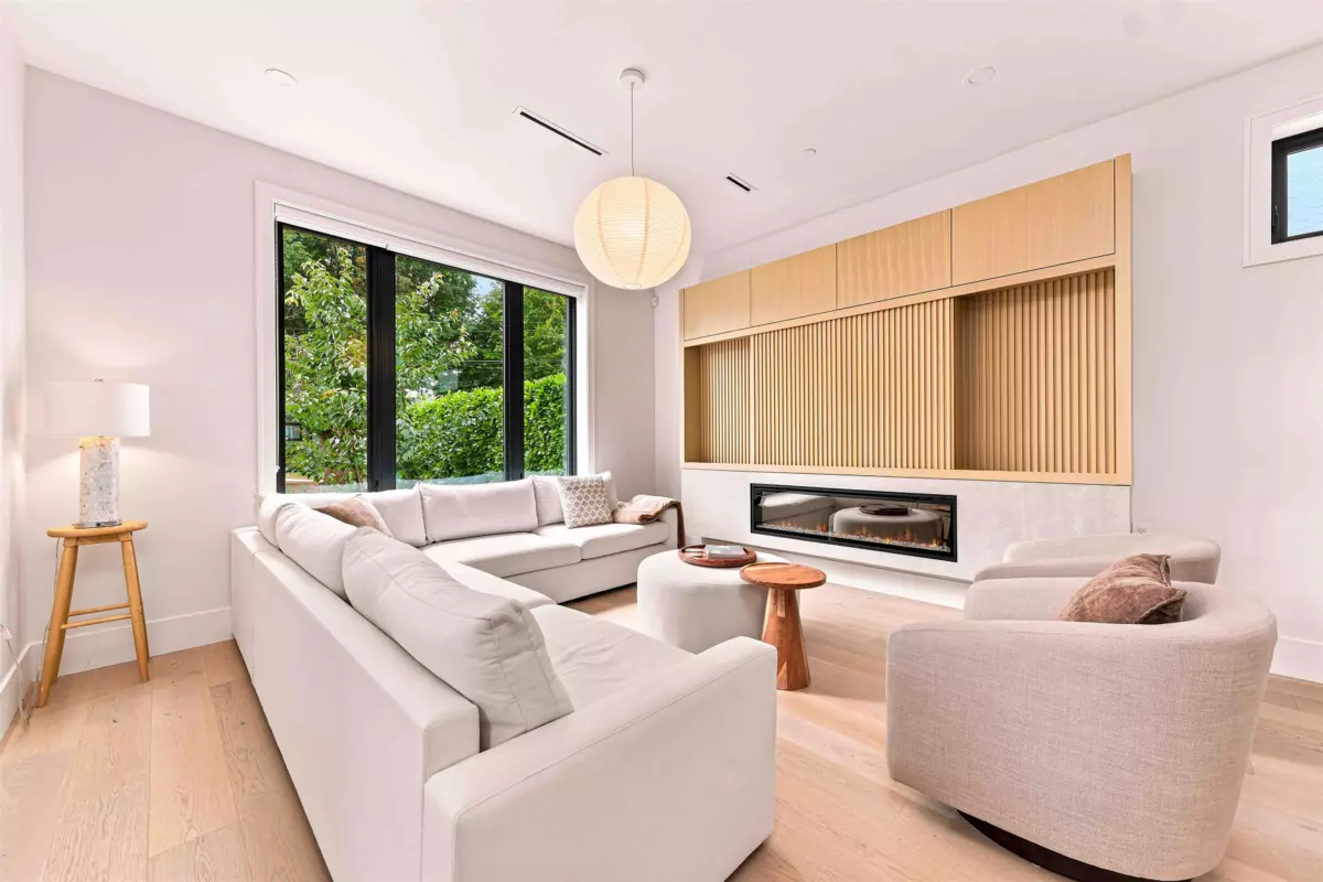 Dining Area Photo of 6408 Vine Street, Vancouver, BC