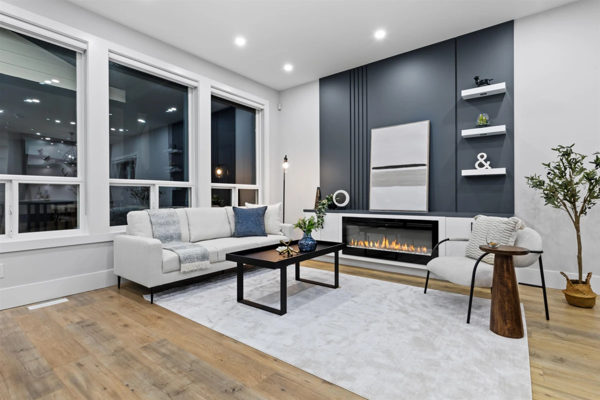 Family Room Photo of 16717 15a Avenue, Surrey, BC