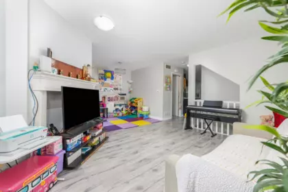 Kitchen Photo of 23 9559 130a Street, Surrey, BC
