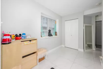 Mudroom Photo of 23 9559 130a Street, Surrey, BC