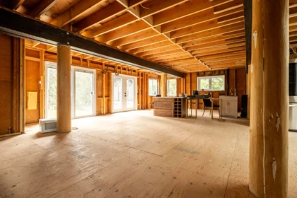 9199 Emerald Drive, Whistler, BC, Whistler — Single Family Residence for sale