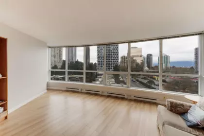 Kitchen Photo of 6088 Willingdon Avenue, Burnaby, BC