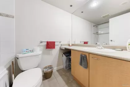Mudroom Photo of 6088 Willingdon Avenue, Burnaby, BC