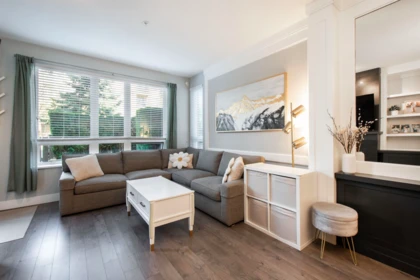 Breakfast Nook Photo of 104 1111 E 27th Street, North Vancouver, BC