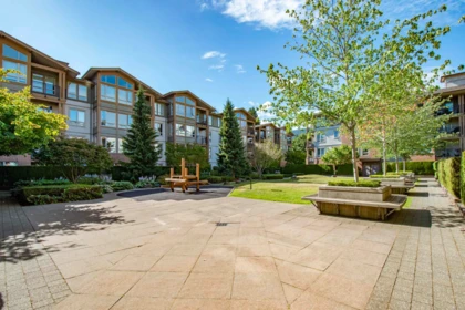 Hot Tub / Spa Photo of 104 1111 E 27th Street, North Vancouver, BC